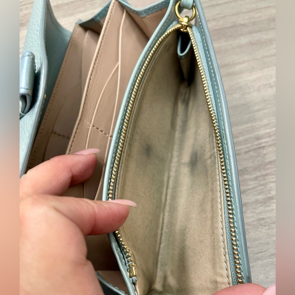 Chloe Aby Long Wallet - Picture 8 of 13